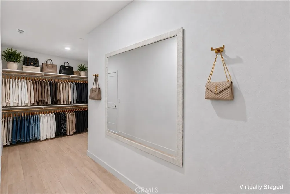 1882 Pele Way Corona, CA 92882