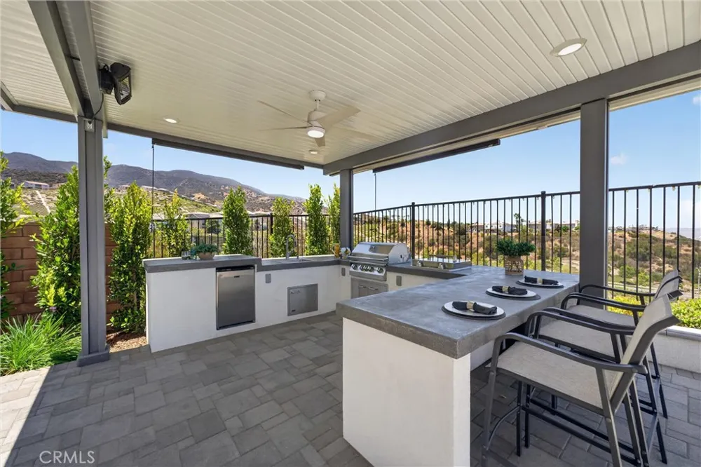 1882 Pele Way Corona, CA 92882