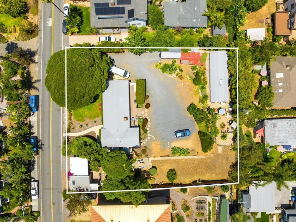 735 Cornish Drive Encinitas, CA 92024