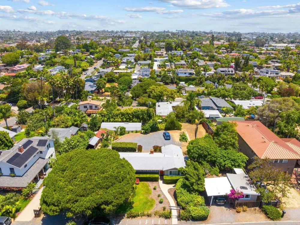 735 Cornish Drive Encinitas, CA 92024