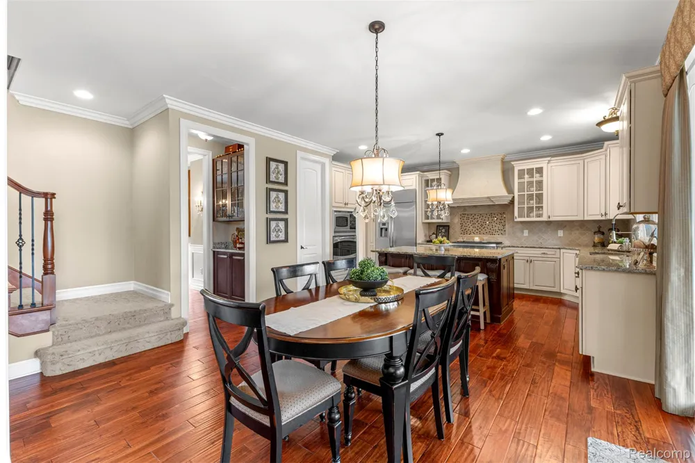 48892 Barola Court Northville City, MI 48167