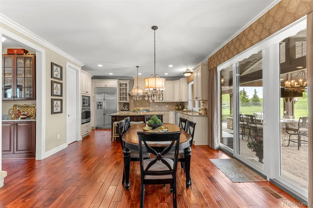 48892 Barola Court Northville City, MI 48167