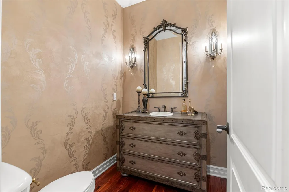 48892 Barola Court Northville City, MI 48167