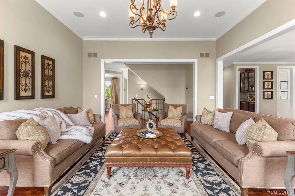 48892 Barola Court Northville City, MI 48167