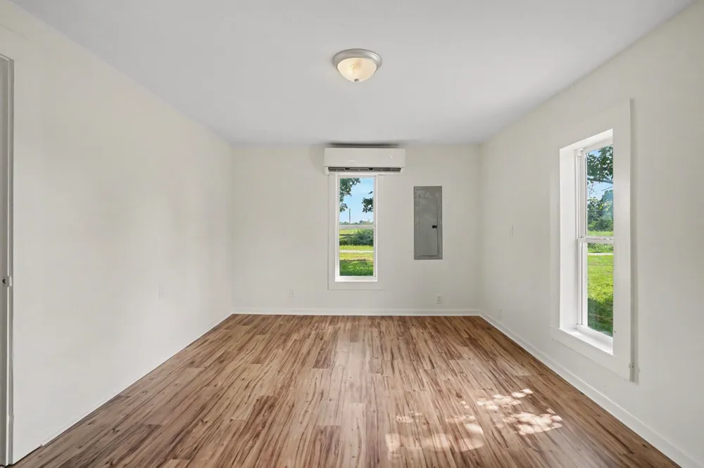 301 Bob Perry Rd Bethpage, TN 37022