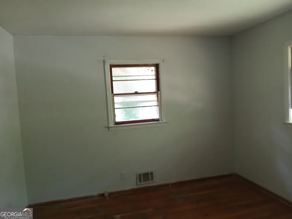 4842 Ridgewood DR Forest Park, GA 30297