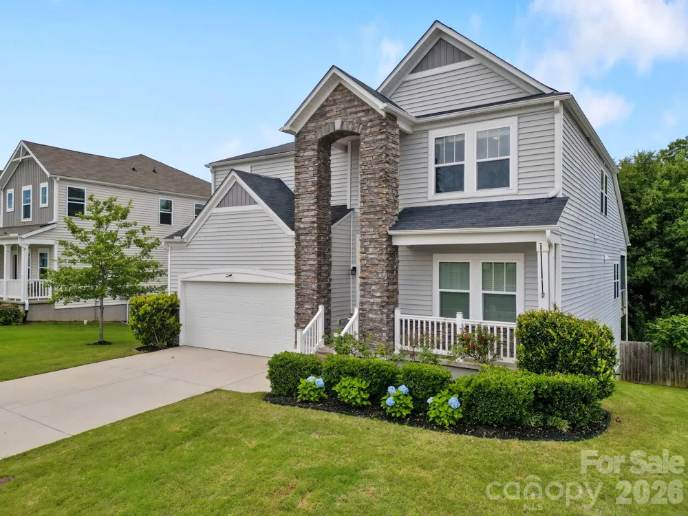456 Jones Peak Drive Simpsonville, SC 29681