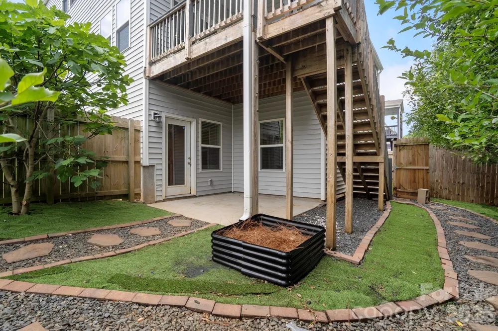 456 Jones Peak Drive Simpsonville, SC 29681