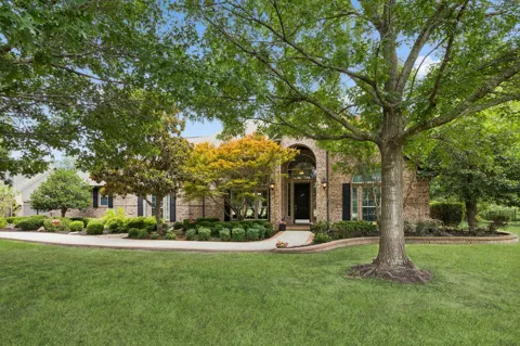 240 Arthur Court