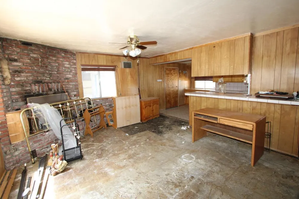 346 Victoria Lane Sugarloaf, CA 92386