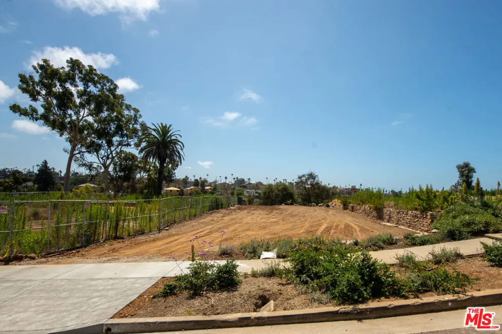 612 Erskine Drive Pacific Palisades, CA 90272