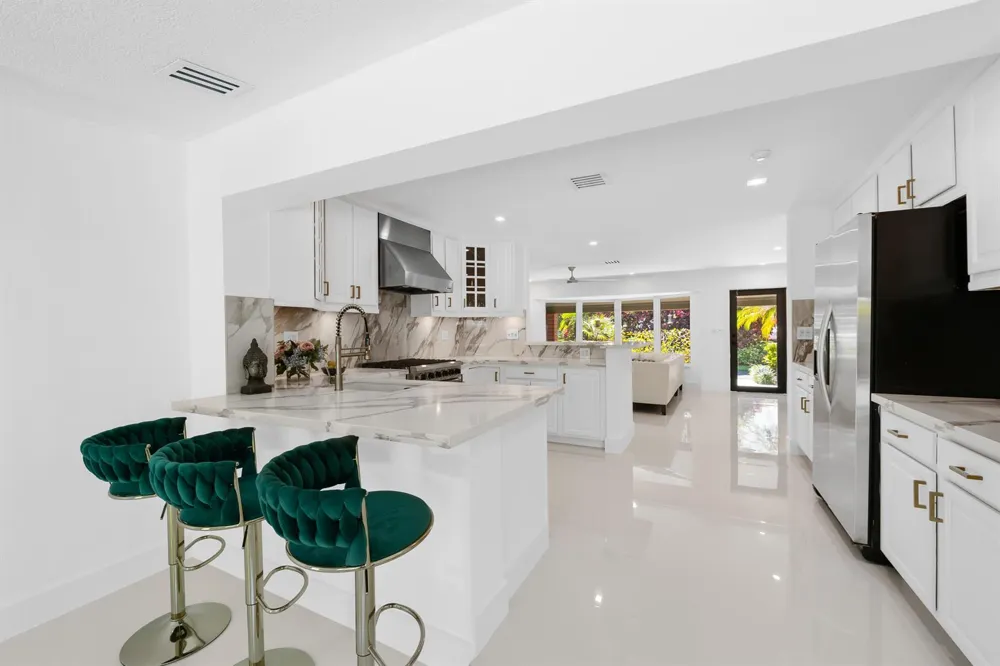 5210 NE 17th Terrace Fort Lauderdale, FL 33334