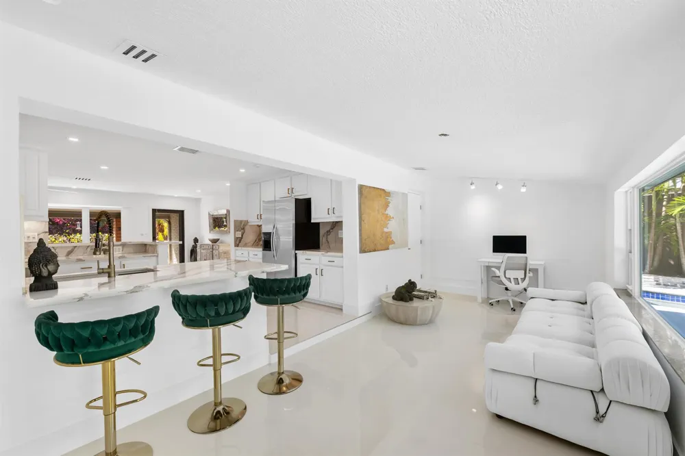 5210 NE 17th Terrace Fort Lauderdale, FL 33334