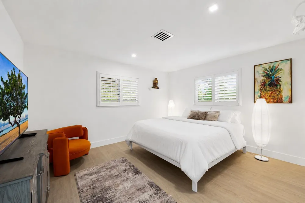 5210 NE 17th Terrace Fort Lauderdale, FL 33334