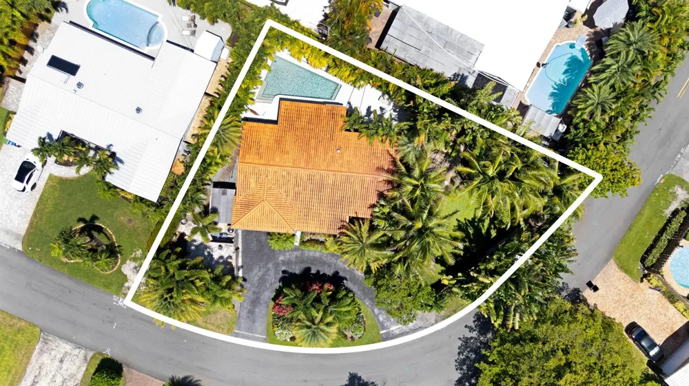 5210 NE 17th Terrace Fort Lauderdale, FL 33334