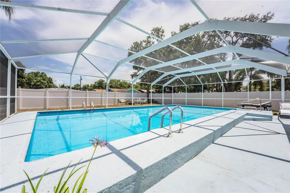 14803 SUNSET DRIVE Largo, FL 33774