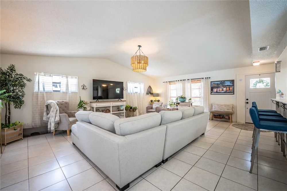 14803 SUNSET DRIVE Largo, FL 33774