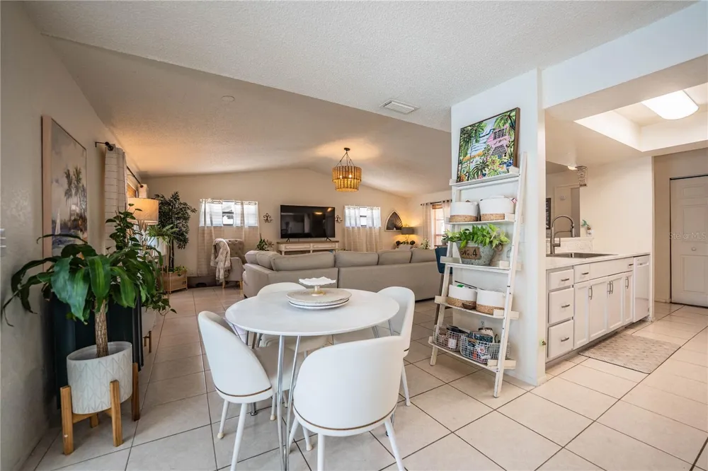 14803 SUNSET DRIVE Largo, FL 33774