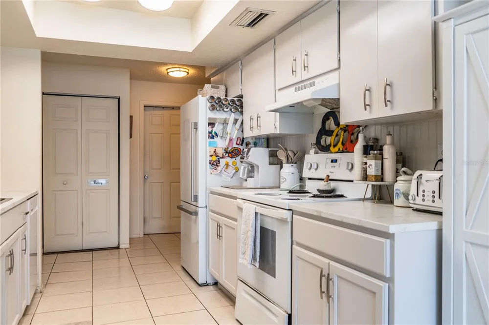 14803 SUNSET DRIVE Largo, FL 33774
