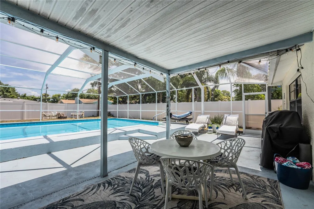 14803 SUNSET DRIVE Largo, FL 33774