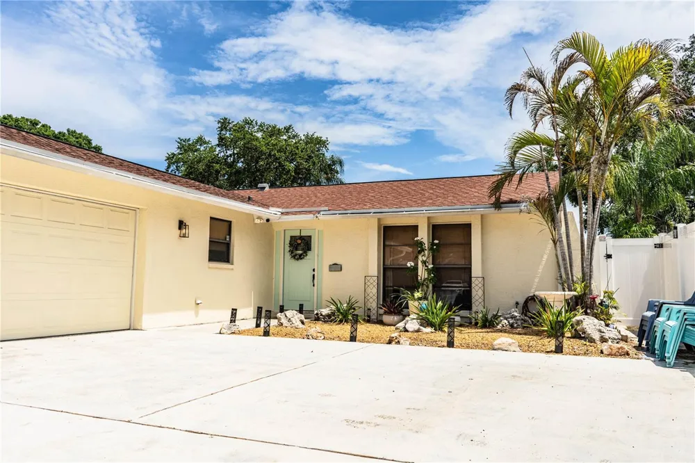 14803 SUNSET DRIVE Largo, FL 33774