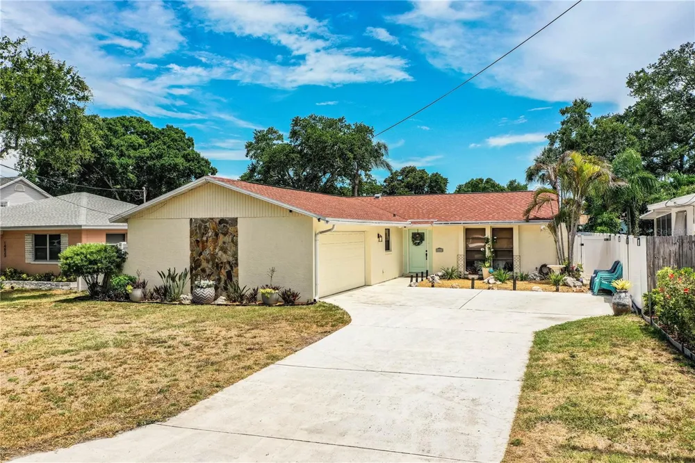 14803 SUNSET DRIVE Largo, FL 33774