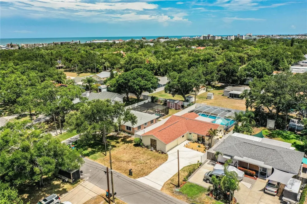 14803 SUNSET DRIVE Largo, FL 33774