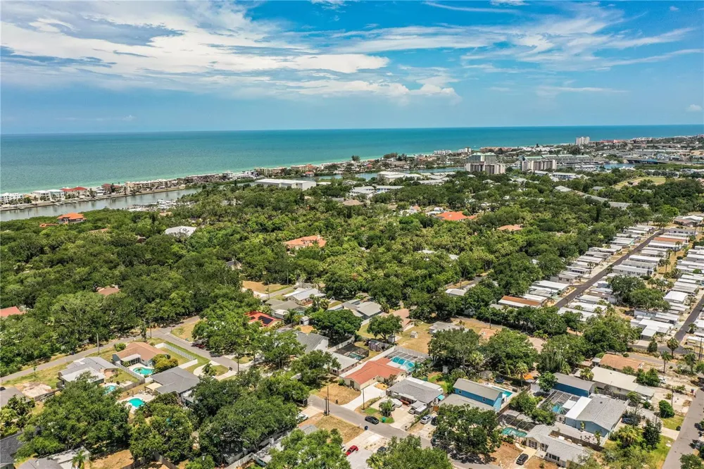 14803 SUNSET DRIVE Largo, FL 33774