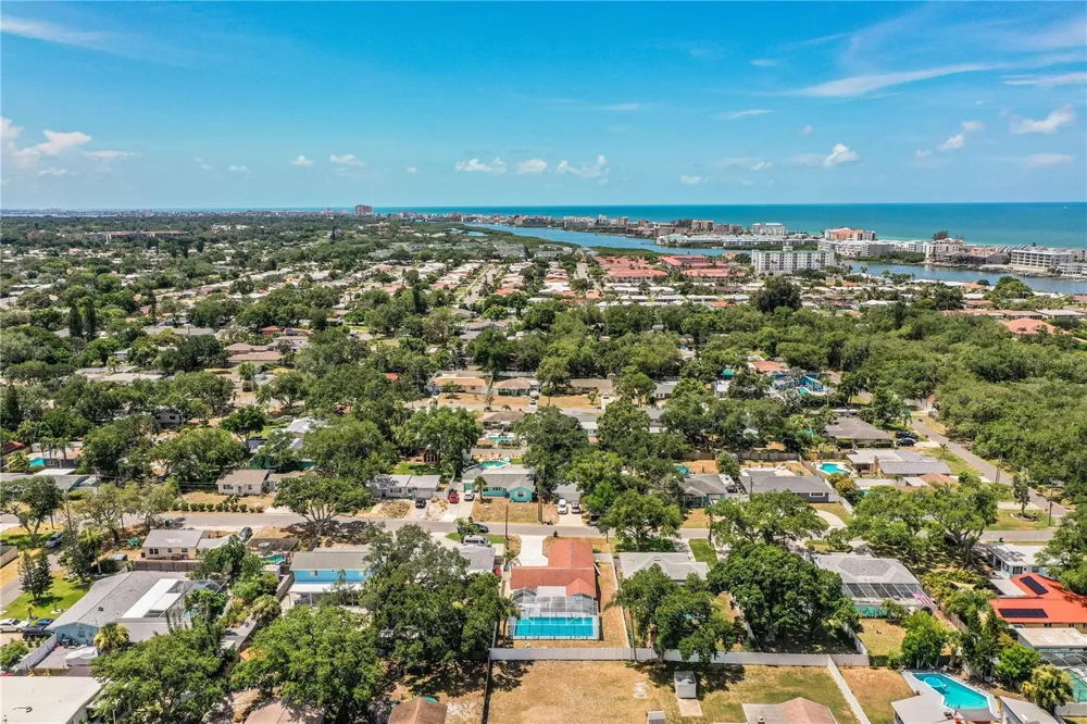 14803 SUNSET DRIVE Largo, FL 33774