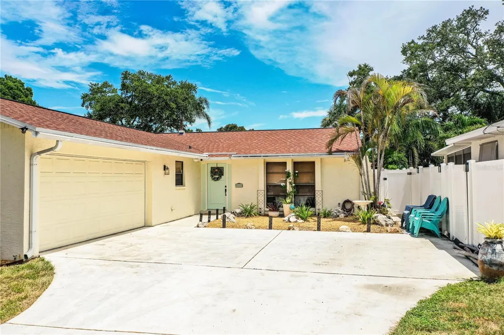 14803 SUNSET DRIVE Largo, FL 33774