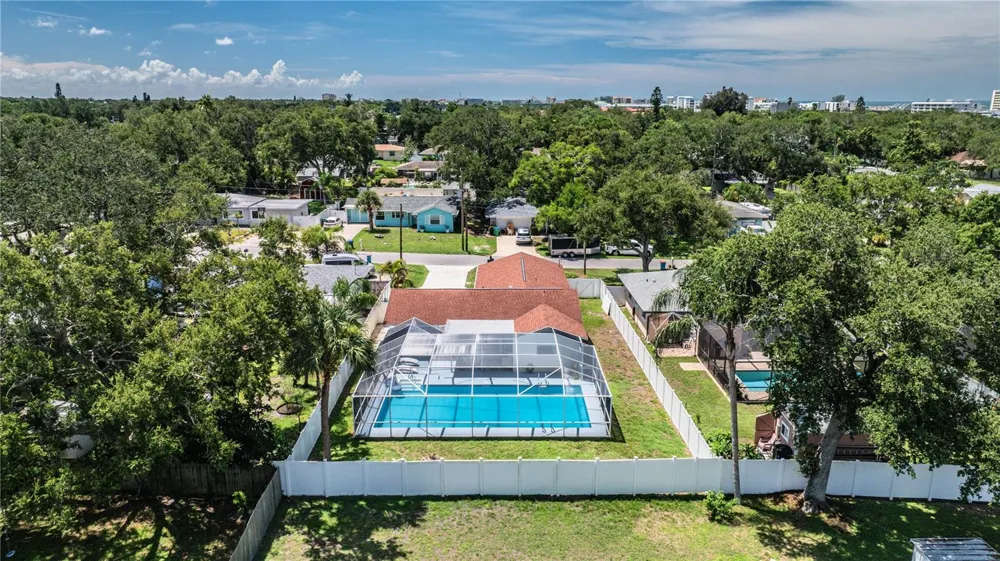14803 SUNSET DRIVE Largo, FL 33774