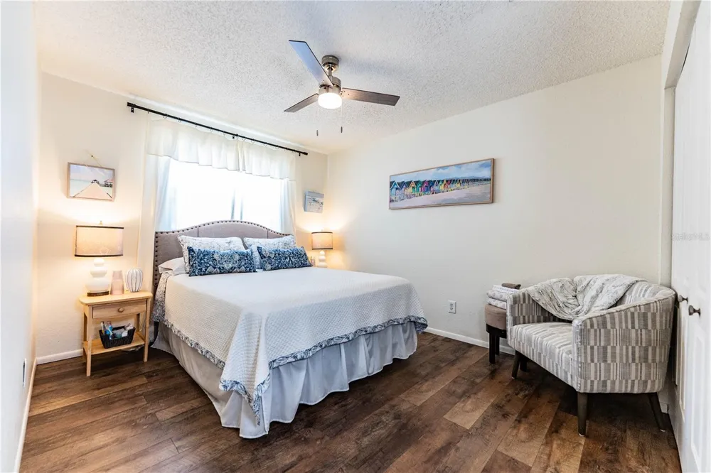 14803 SUNSET DRIVE Largo, FL 33774
