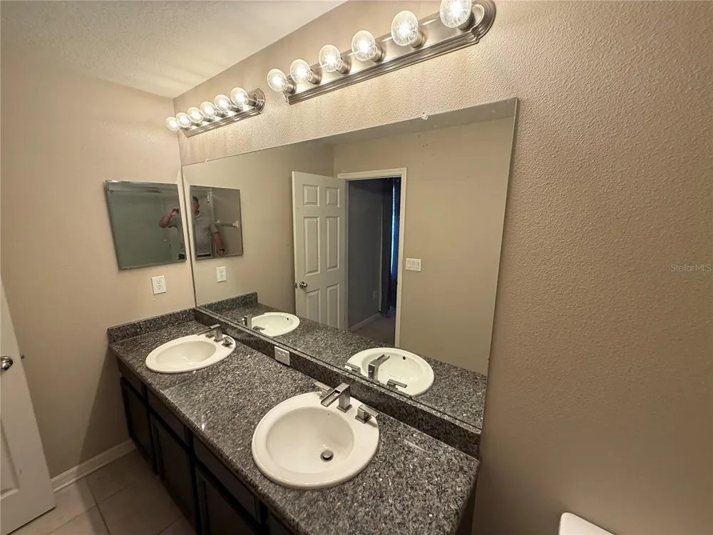 6629 HOLLY HEATH DRIVE Riverview, FL 33578