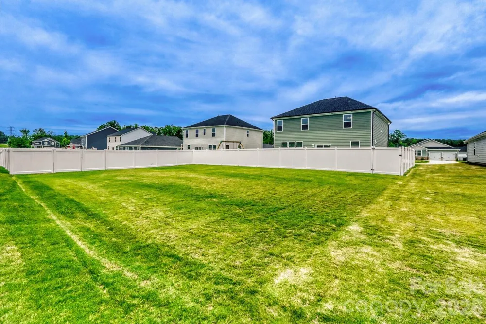 3244 Maya Lane Midland, NC 28107