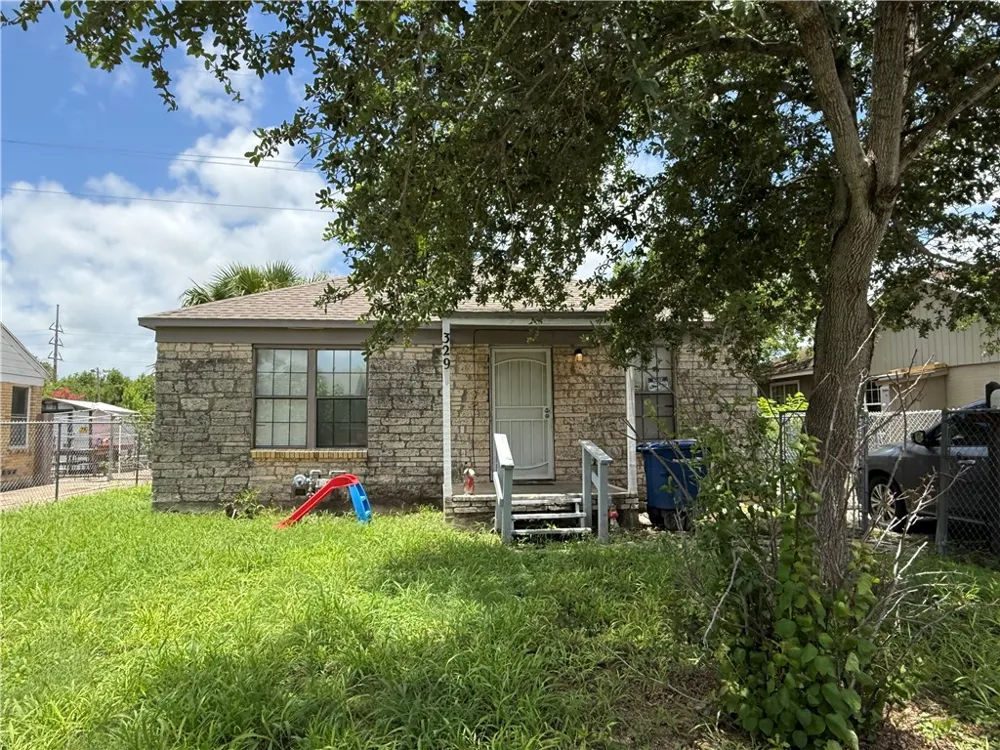 329 Garfield Drive Corpus Christi, TX 78408