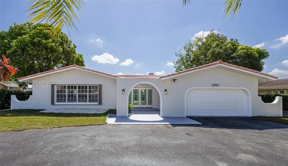 2757 NW 116th Ter Coral Springs, FL 33065