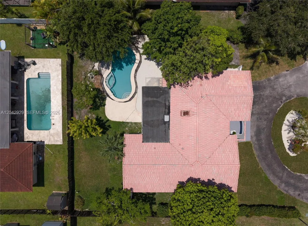 2757 NW 116th Ter Coral Springs, FL 33065