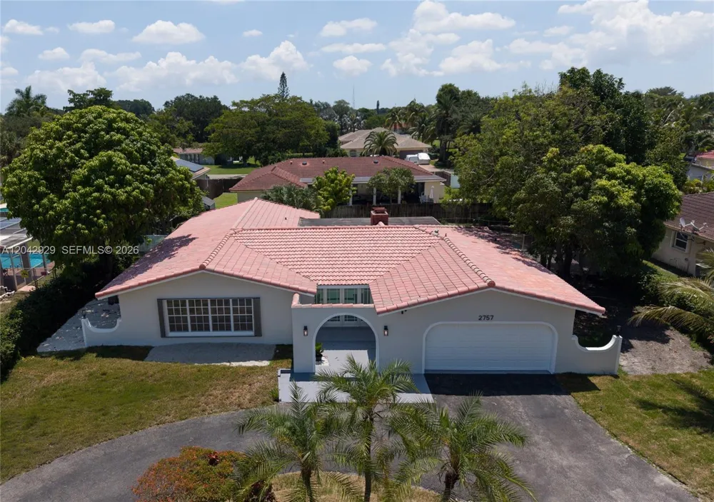 2757 NW 116th Ter Coral Springs, FL 33065