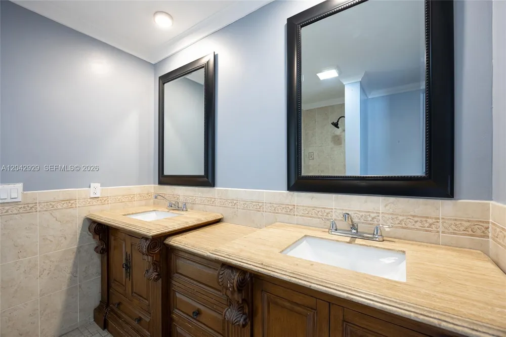 2757 NW 116th Ter Coral Springs, FL 33065
