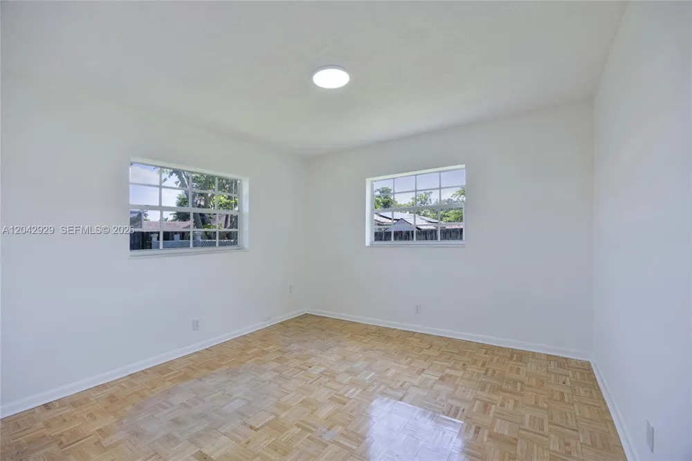 2757 NW 116th Ter Coral Springs, FL 33065