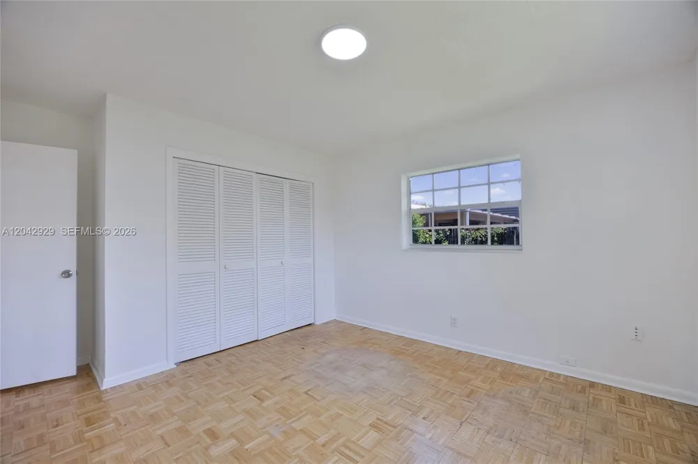 2757 NW 116th Ter Coral Springs, FL 33065