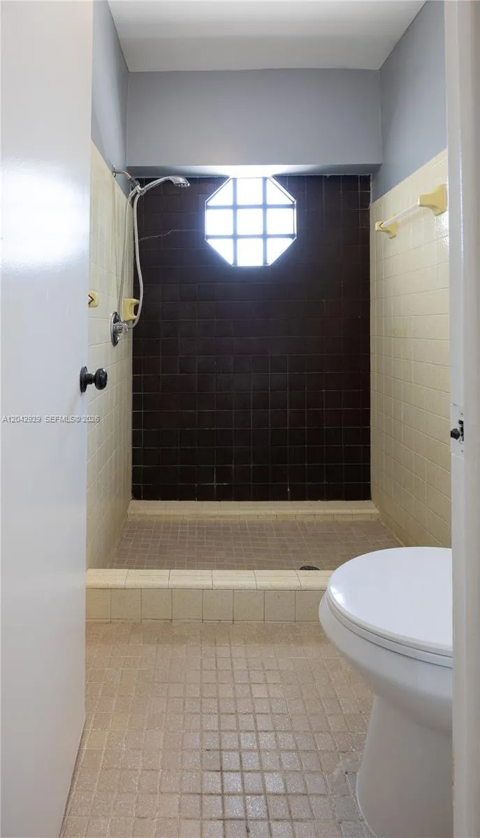 2757 NW 116th Ter Coral Springs, FL 33065