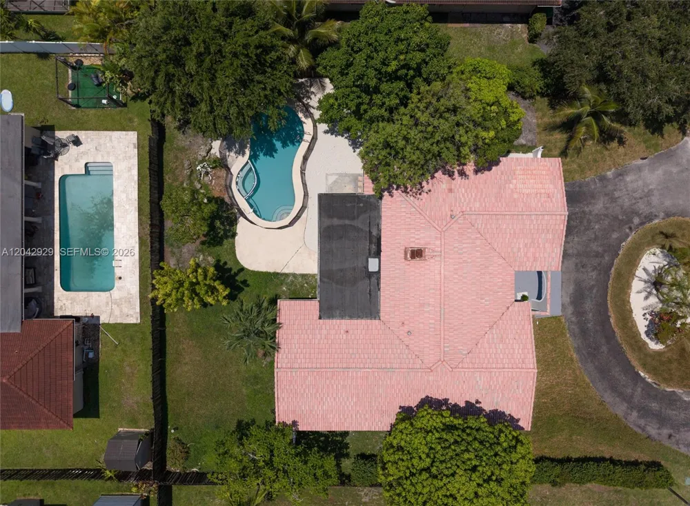 2757 NW 116th Ter Coral Springs, FL 33065