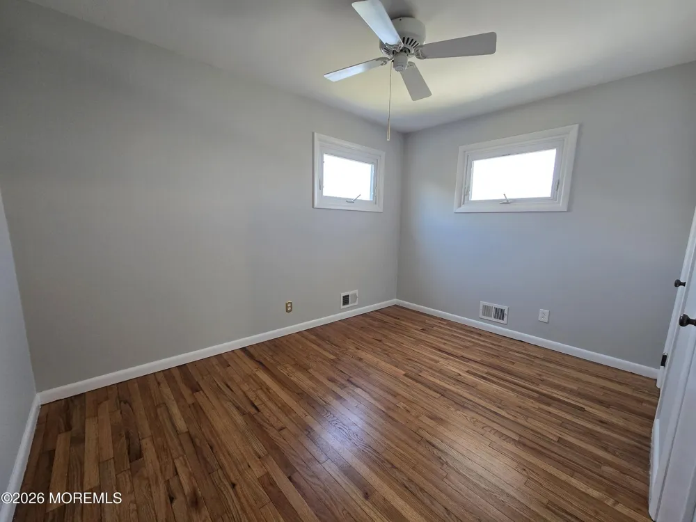 106 E Granada Drive Brick, NJ 08723