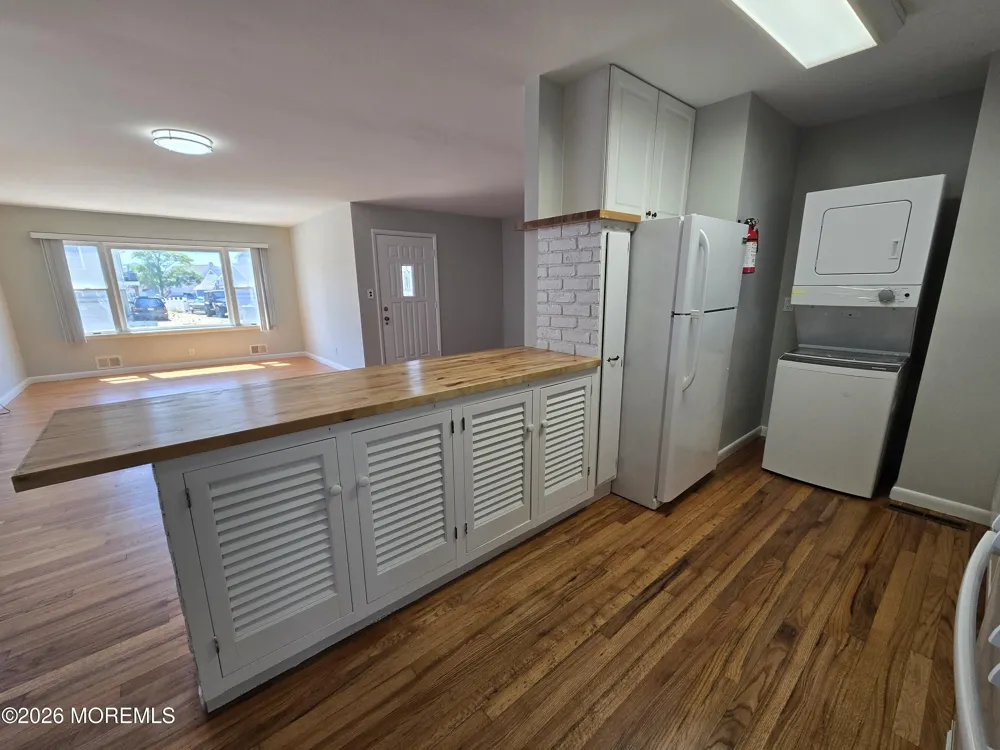 106 E Granada Drive Brick, NJ 08723
