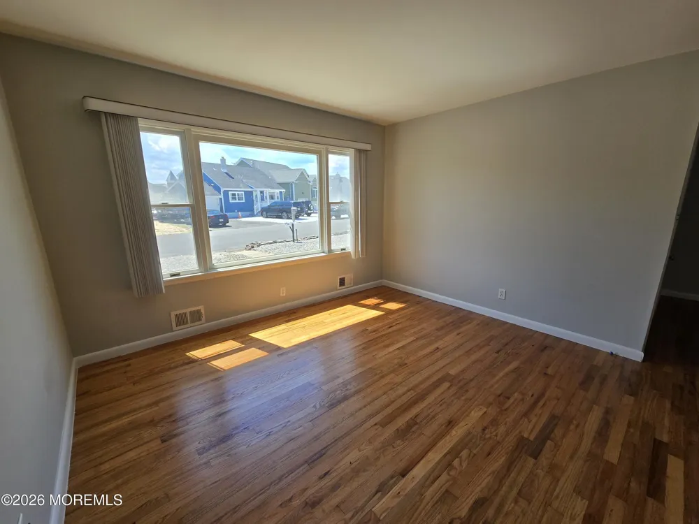 106 E Granada Drive Brick, NJ 08723