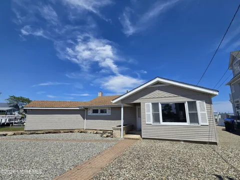 106 E Granada Drive