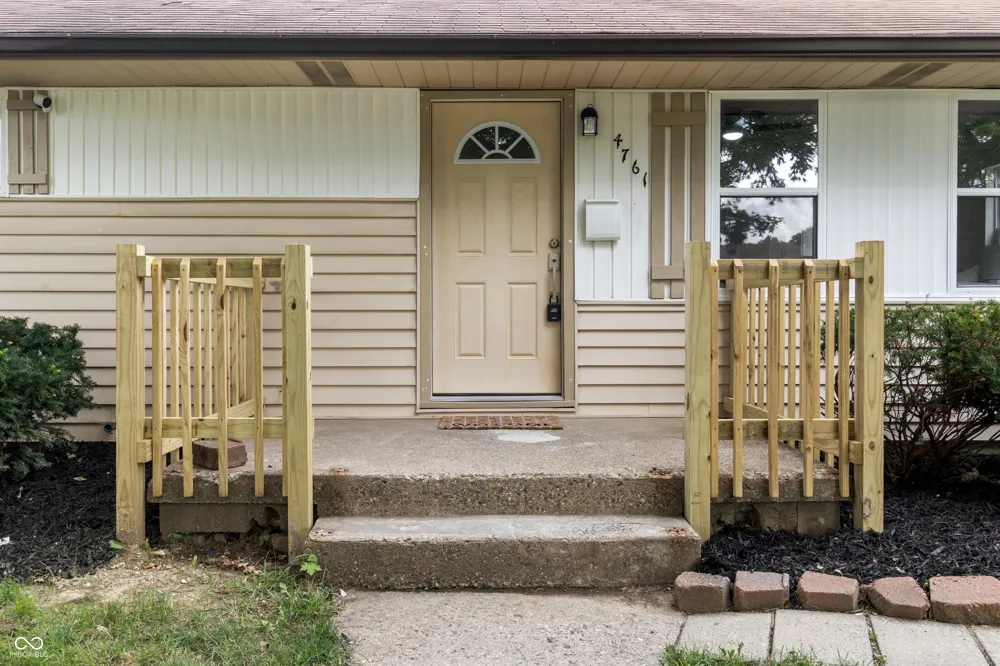 4761 Wellington Avenue Lawrence, IN 46226