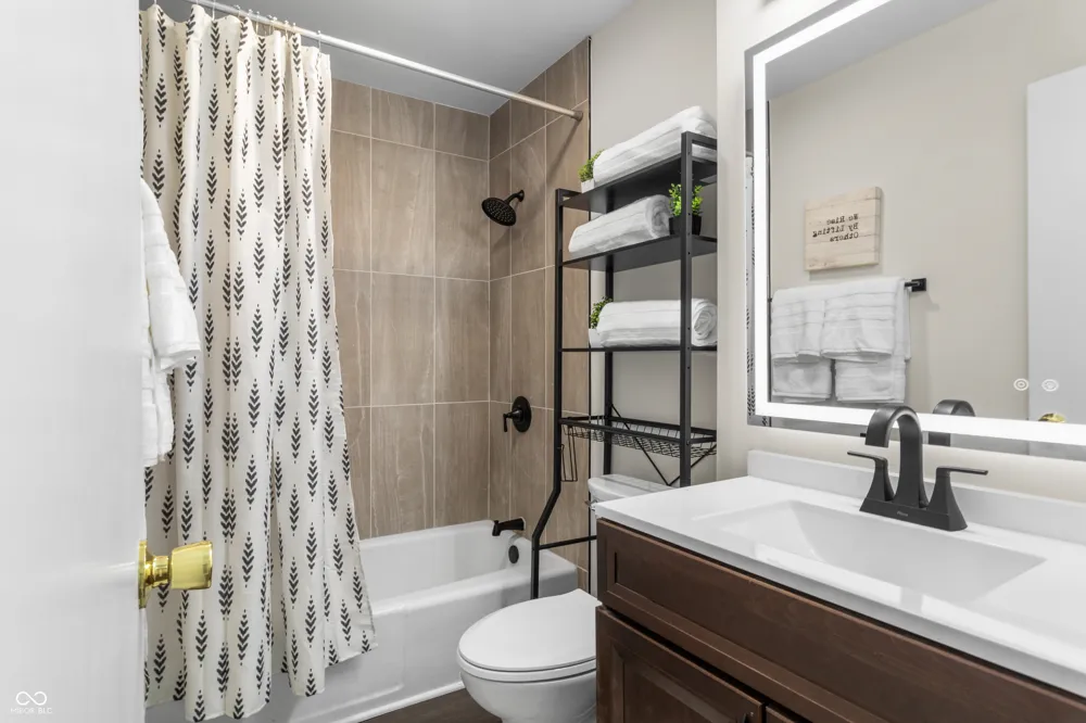 4761 Wellington Avenue Lawrence, IN 46226