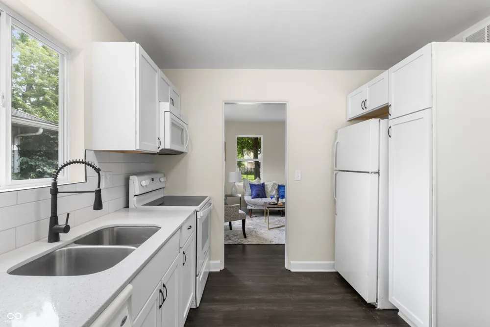 4761 Wellington Avenue Lawrence, IN 46226
